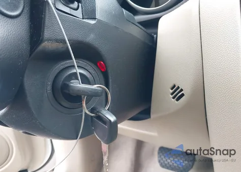 2008 Mazda Mazda3 I Sport из США, поврежденный, VIN JM1BK12F181801441